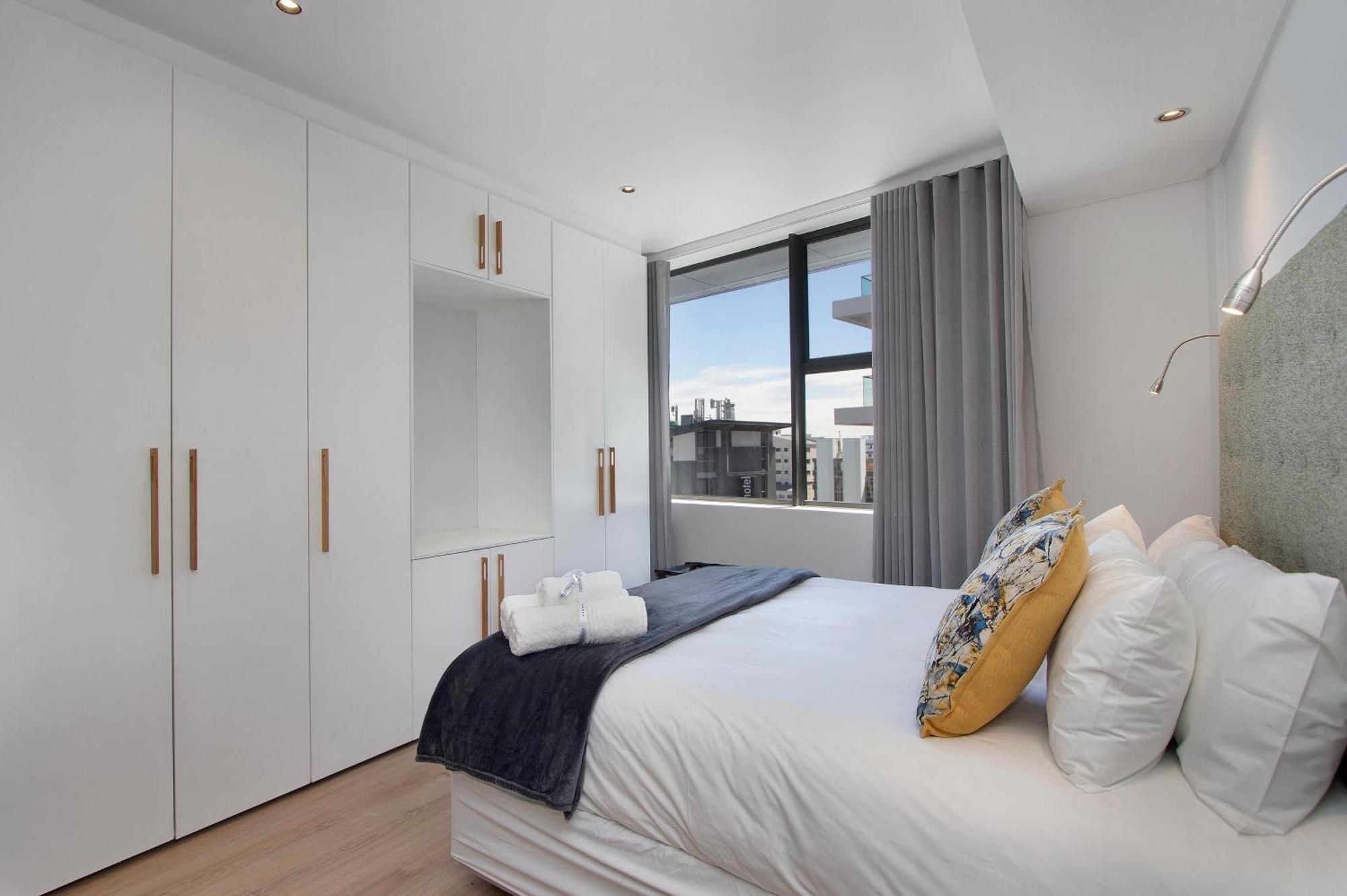 The Cosmo Luxury Suites By Totalstay Cape Town Exterior photo